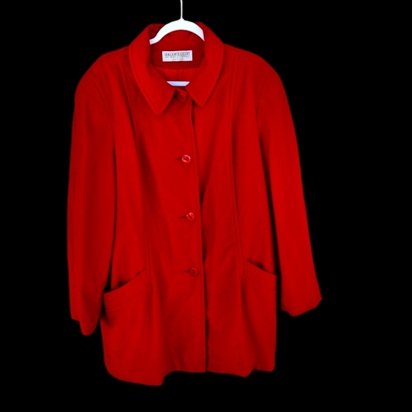 Wellington Fashions Jackets & Blazers - Kashmiracle by Wellington Fashions Cashmere-like Red Button-up Coat  Size 16